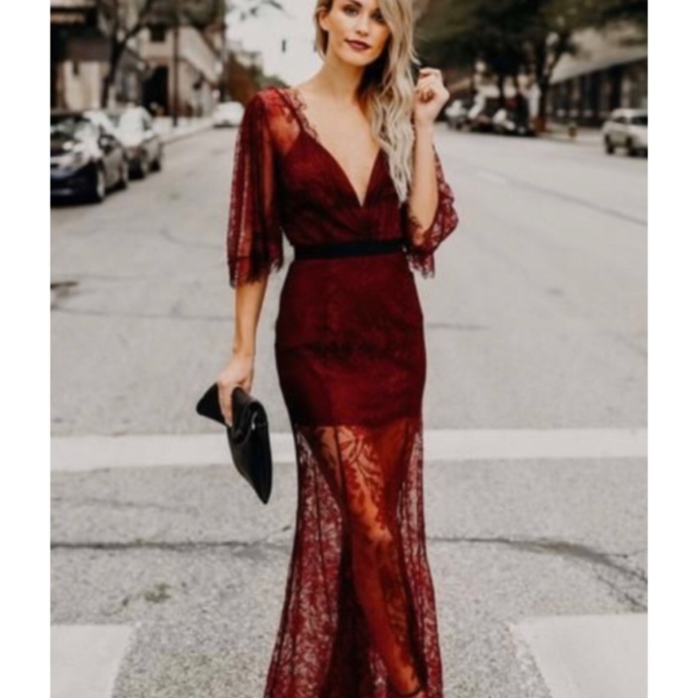 Luxxel Layla lace dress